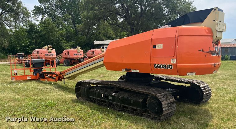 image for item EK8750 2002 JLG 660SJC boom lift