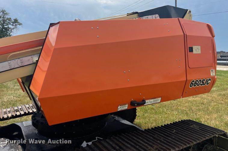 image for item EK8750 2002 JLG 660SJC boom lift