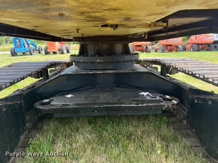 image for item EK8750 2002 JLG 660SJC boom lift