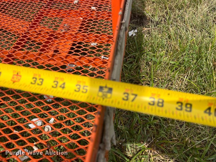 image for item EK8750 2002 JLG 660SJC boom lift