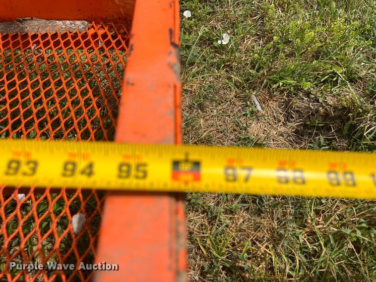 image for item EK8750 2002 JLG 660SJC boom lift