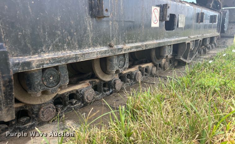 image for item EK8750 2002 JLG 660SJC boom lift