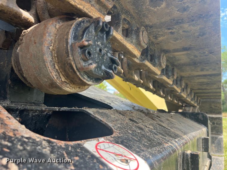 image for item EK8750 2002 JLG 660SJC boom lift