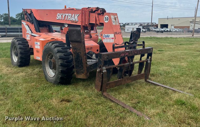 image for item EK8751 2005 Skytrak 10054 telehandler