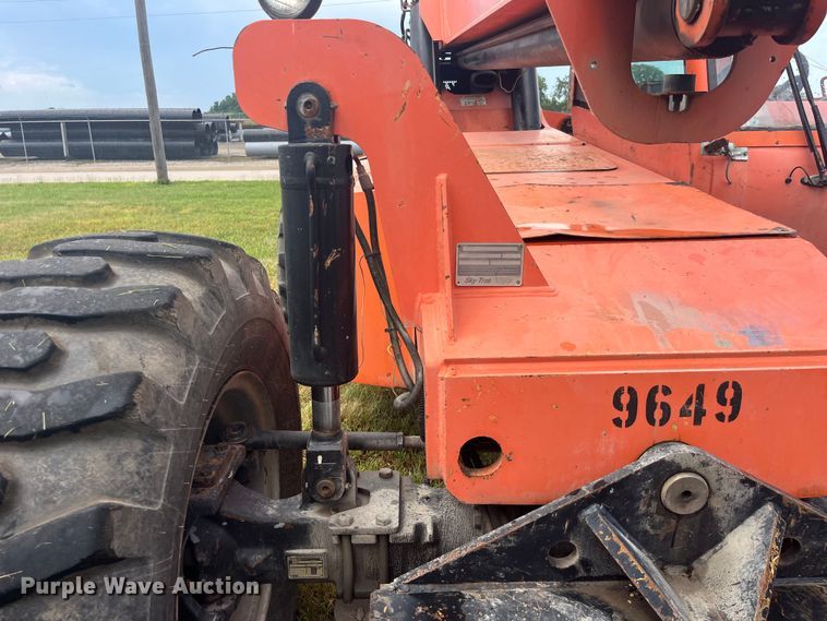 image for item EK8751 2005 Skytrak 10054 telehandler