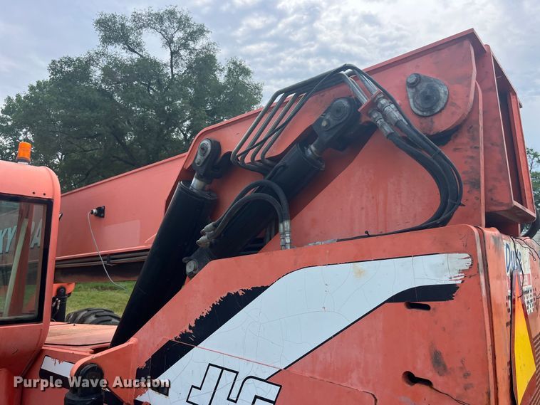 image for item EK8751 2005 Skytrak 10054 telehandler