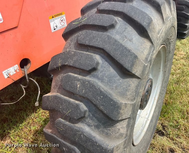 image for item EK8751 2005 Skytrak 10054 telehandler