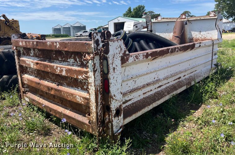 image for item EK8755 Dump bed