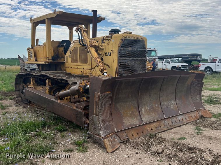 image for item EK8756 Caterpillar  D8H dozer