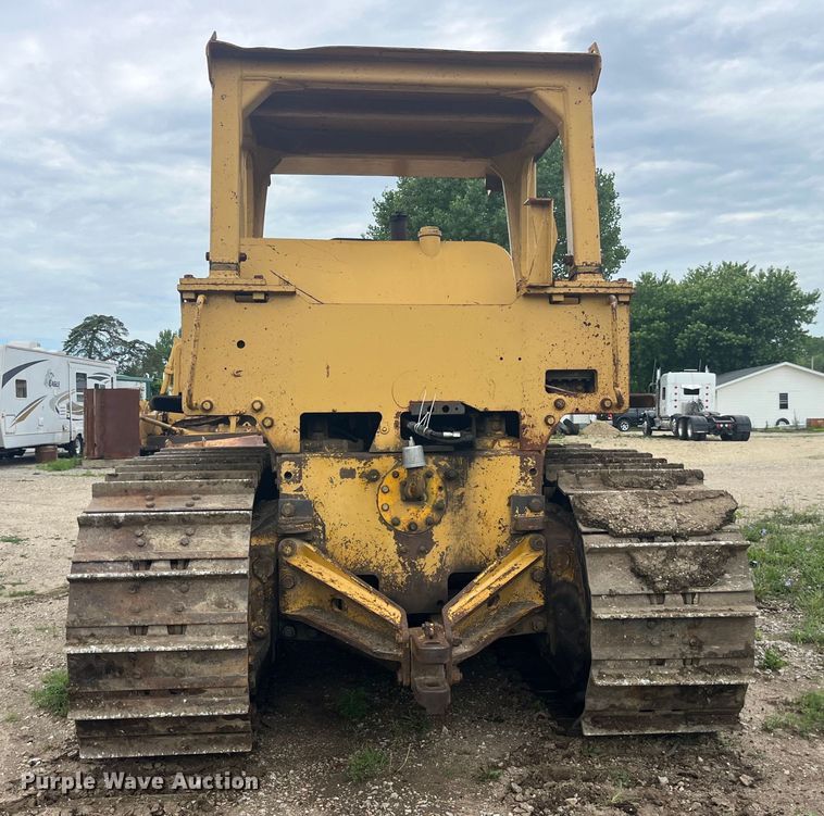 image for item EK8756 Caterpillar  D8H dozer