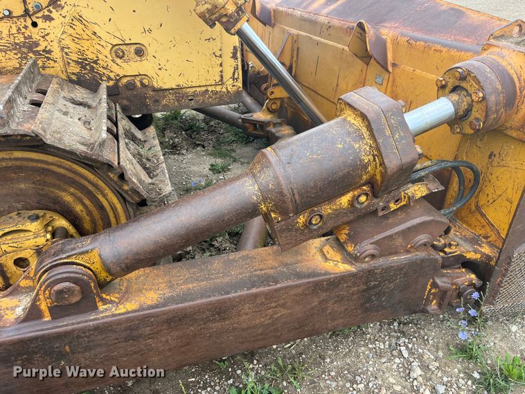 image for item EK8756 Caterpillar  D8H dozer
