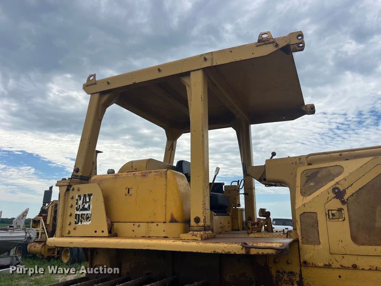 image for item EK8756 Caterpillar  D8H dozer