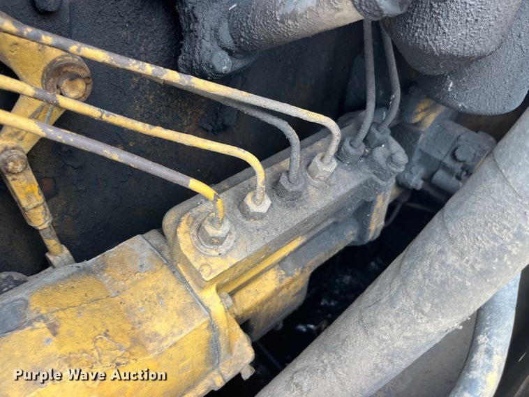 image for item EK8756 Caterpillar  D8H dozer