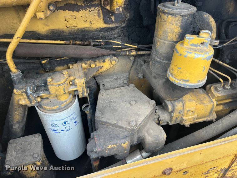 image for item EK8756 Caterpillar  D8H dozer