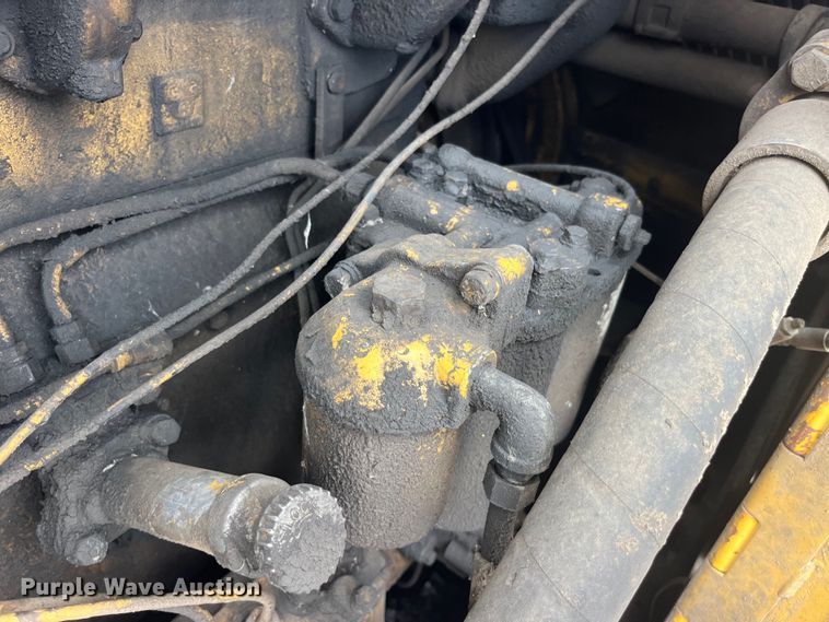 image for item EK8756 Caterpillar  D8H dozer