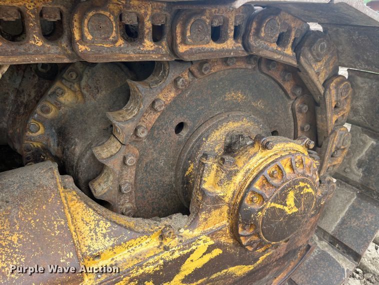 image for item EK8756 Caterpillar  D8H dozer