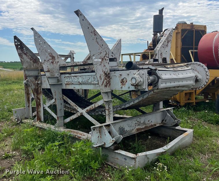 image for item EK8757 Cedar Rapids crusher feeder