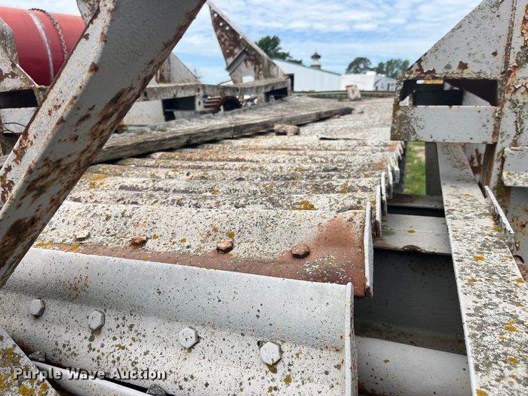 image for item EK8757 Cedar Rapids crusher feeder