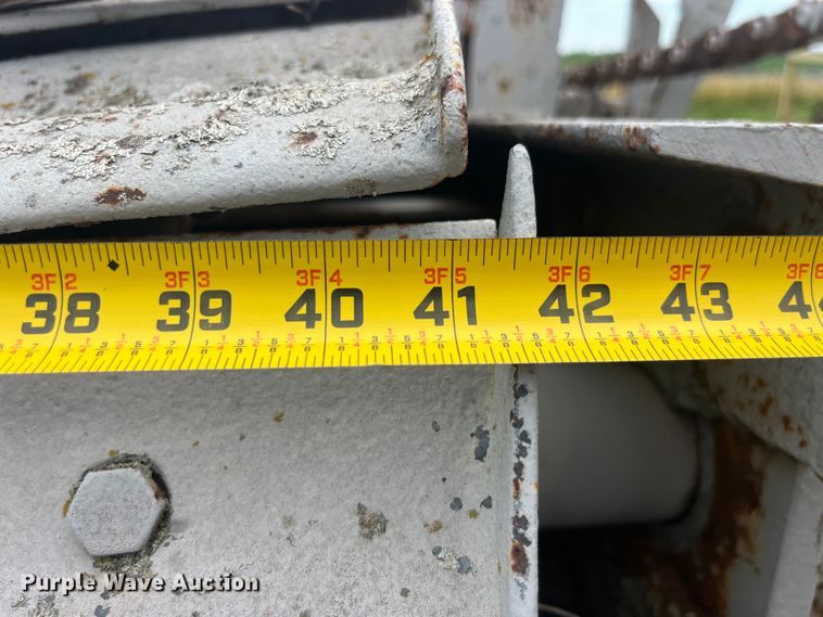 image for item EK8757 Cedar Rapids crusher feeder