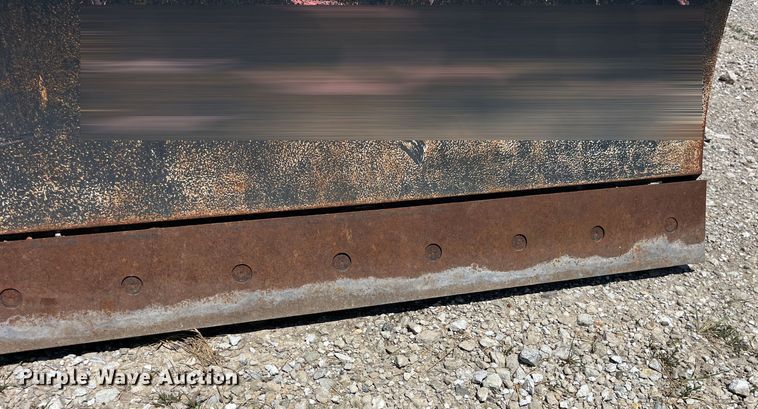 image for item EK8772 2015 Bobcat Dozer Blade 96 skid steer dozer blade