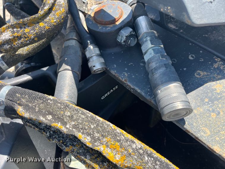 image for item EK8772 2015 Bobcat Dozer Blade 96 skid steer dozer blade