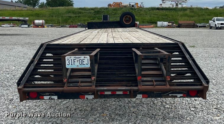 image for item EK8778 2004 Shop built equipment trailer