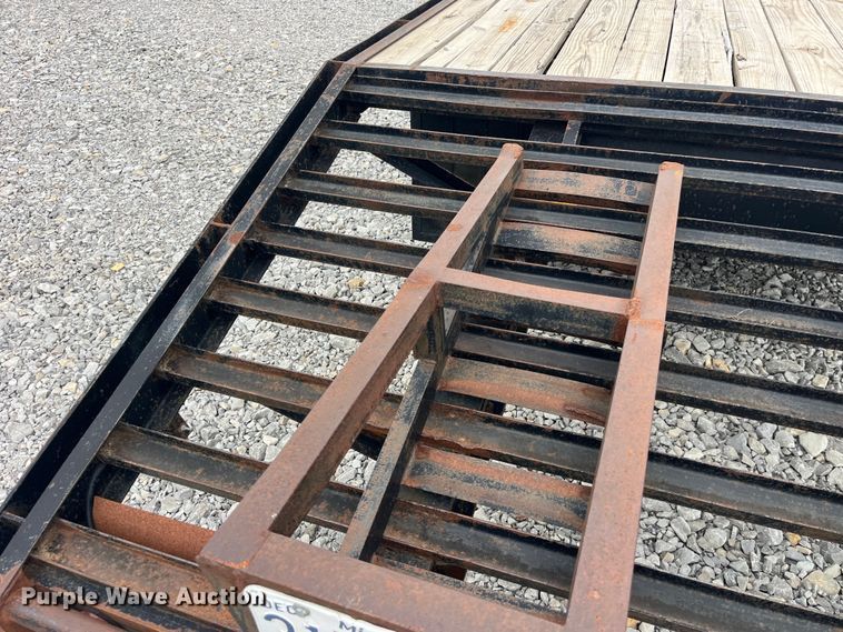 image for item EK8778 2004 Shop built equipment trailer