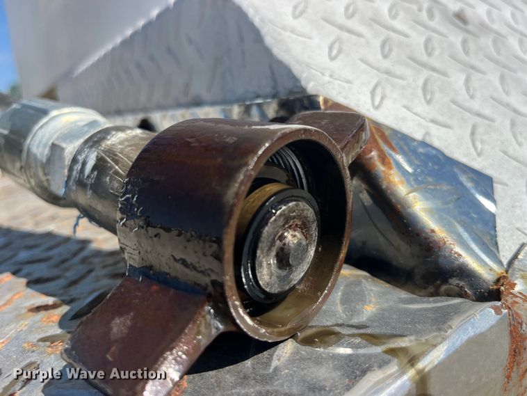 image for item EK8783 1995 Travis 37.6FT TRAVIS P L end dump trailer