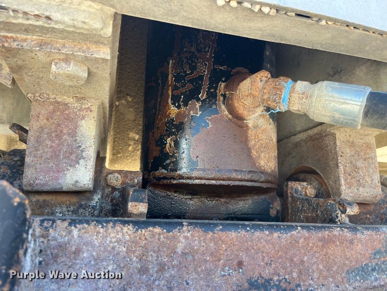 image for item EK8783 1995 Travis 37.6FT TRAVIS P L end dump trailer