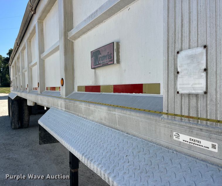 image for item EK8783 1995 Travis 37.6FT TRAVIS P L end dump trailer