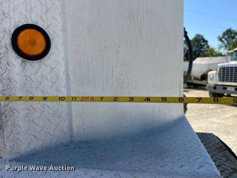 image for item EK8783 1995 Travis 37.6FT TRAVIS P L end dump trailer