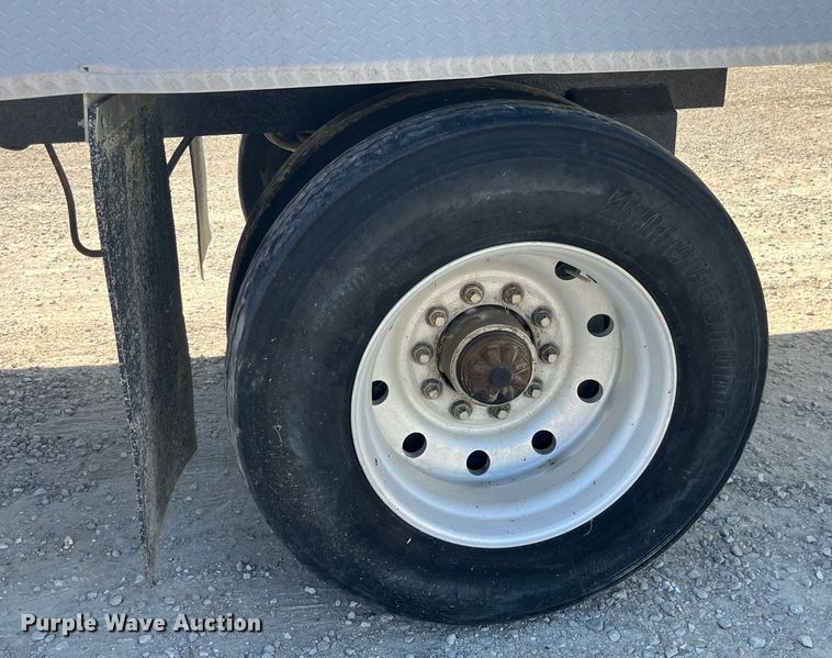 image for item EK8783 1995 Travis 37.6FT TRAVIS P L end dump trailer