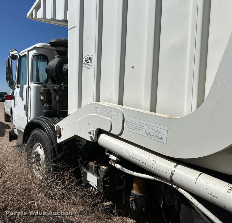 image for item IB9404 2012 AutoCar  Xpeditor refuse truck