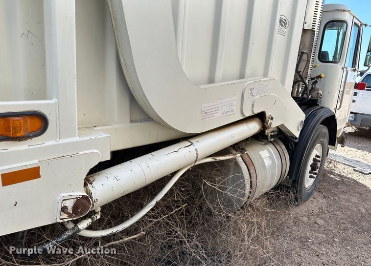 image for item IB9404 2012 AutoCar  Xpeditor refuse truck