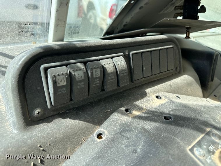 image for item IB9404 2012 AutoCar  Xpeditor refuse truck