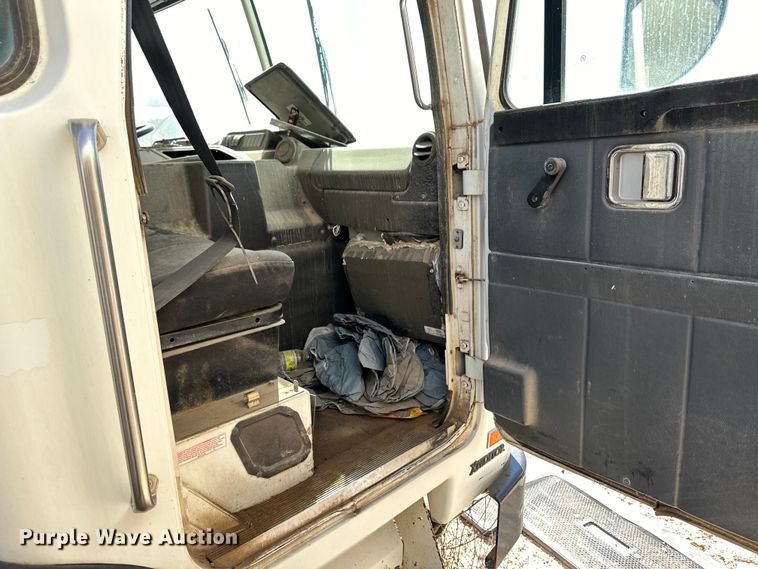 image for item IB9404 2012 AutoCar  Xpeditor refuse truck