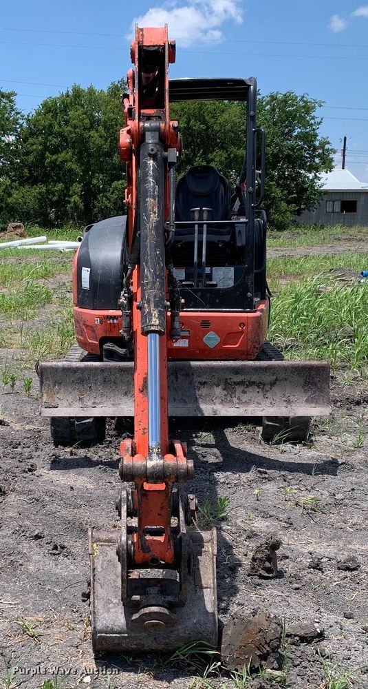 image for item JT9805 2017 Kubota U35-4 mini excavator