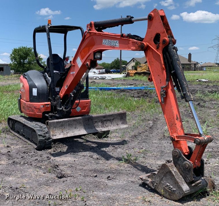 image for item JT9805 2017 Kubota U35-4 mini excavator