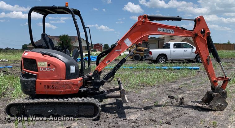 image for item JT9805 2017 Kubota U35-4 mini excavator