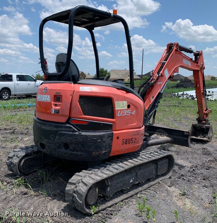 image for item JT9805 2017 Kubota U35-4 mini excavator