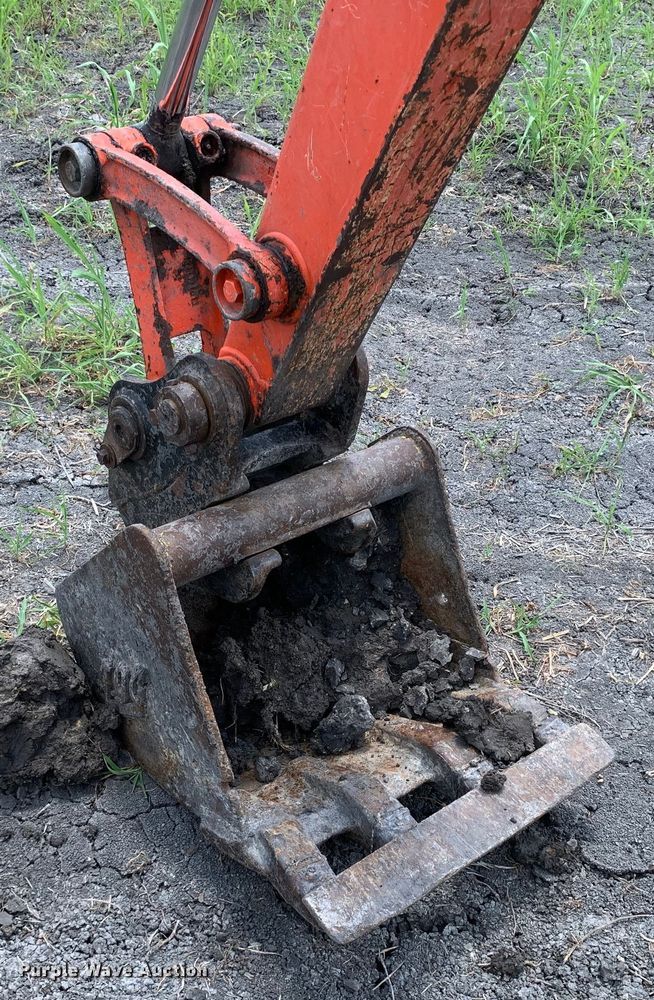 image for item JT9805 2017 Kubota U35-4 mini excavator