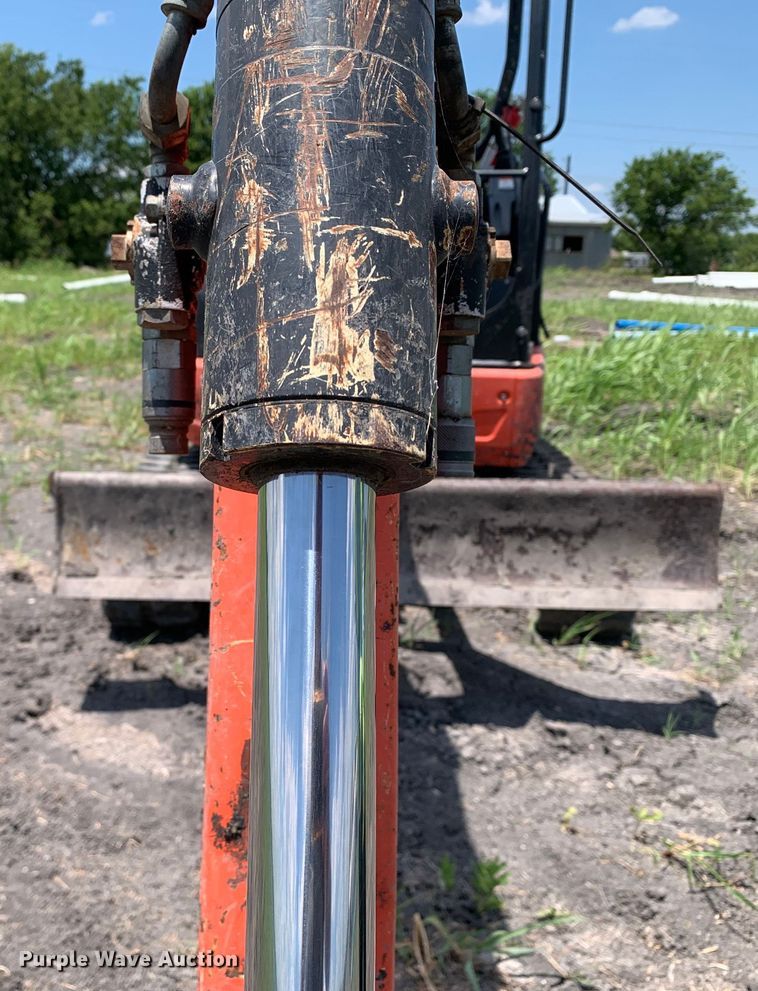 image for item JT9805 2017 Kubota U35-4 mini excavator