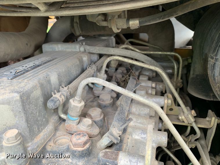 image for item JT9806 2005 Caterpillar 246B skid steer loader