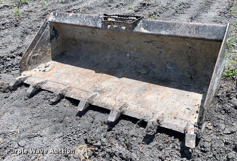 image for item JT9806 2005 Caterpillar 246B skid steer loader