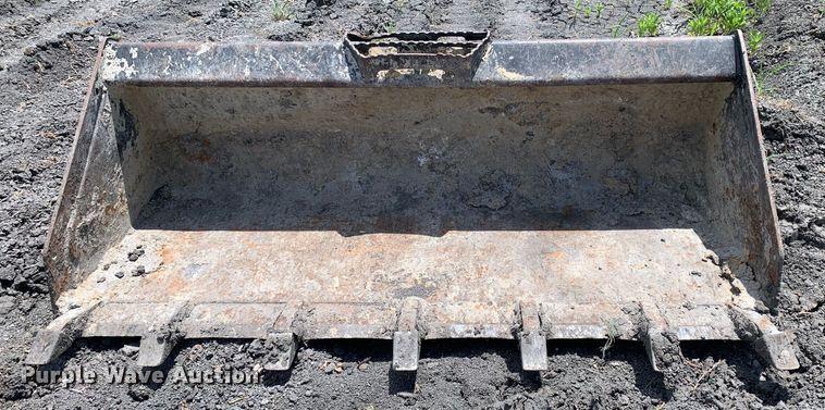 image for item JT9806 2005 Caterpillar 246B skid steer loader