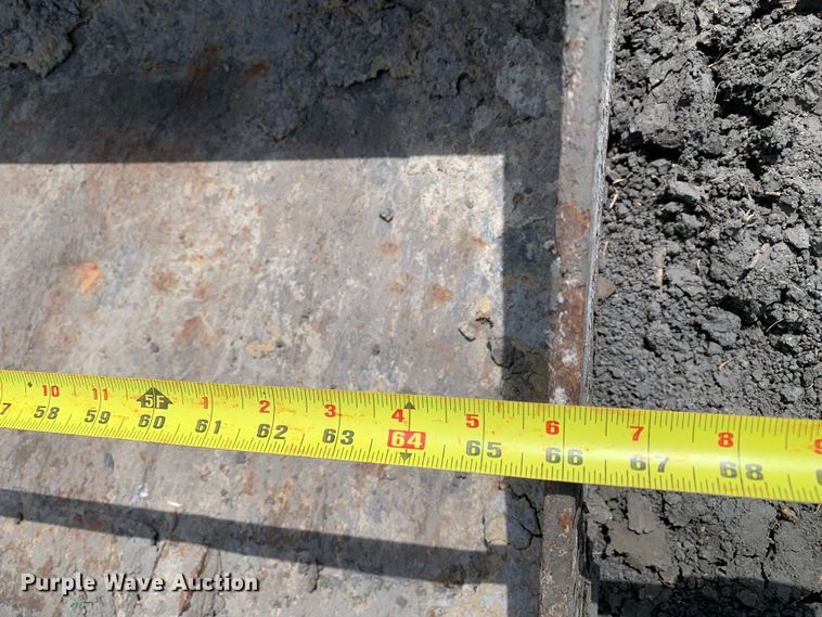 image for item JT9806 2005 Caterpillar 246B skid steer loader