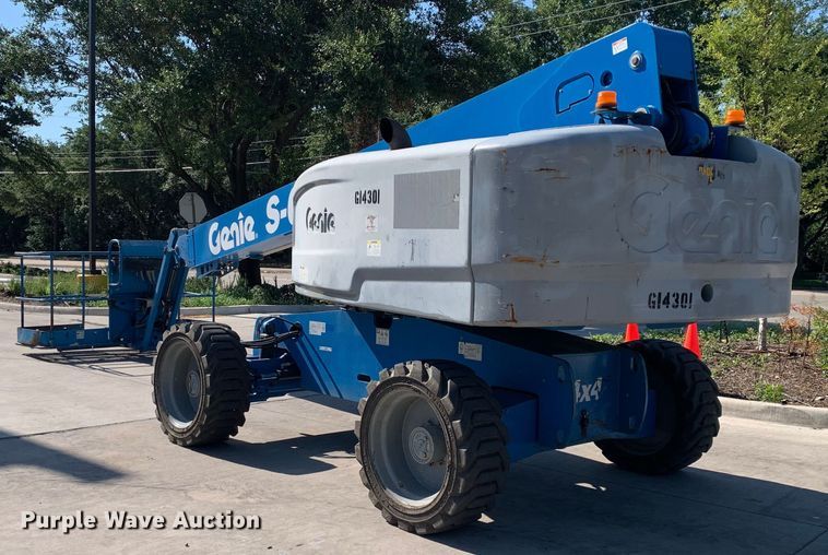 image for item JT9809 2014 Genie S-65 boom lift