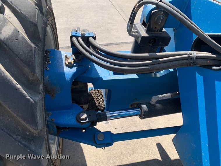 image for item JT9809 2014 Genie S-65 boom lift