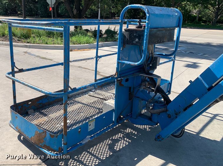 image for item JT9809 2014 Genie S-65 boom lift
