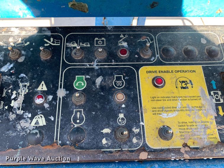 image for item JT9809 2014 Genie S-65 boom lift